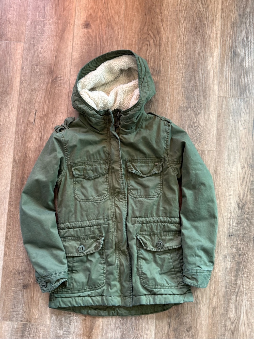 y2k American Eagle Outfitters olive green hooded jacket
